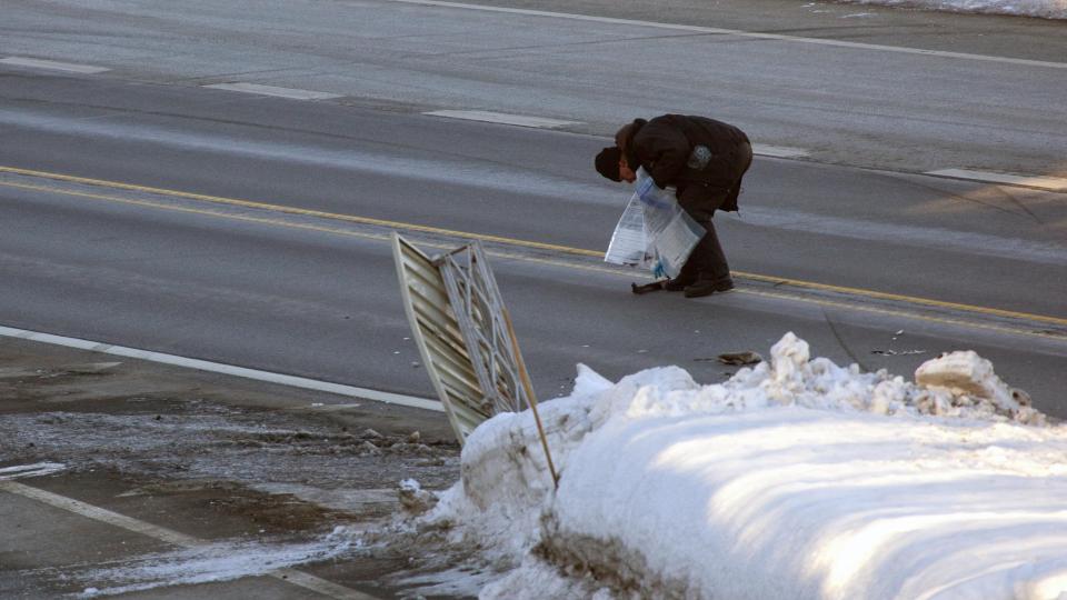 �STEDET: Utenfor Grimstad endte den 27-�rige r�mlingens ferd med at han kj�rte ned og drepte politimannen B�rge Ivarsen torsdag morgen. FOTO:TORBJ�RN BERG / DAGBLADET