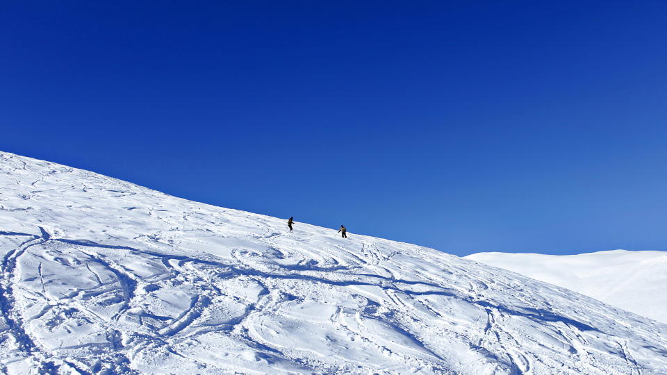 L�SSN�: Voss Fjellandsby i  Myrkdalen er kanskje landets beste p� l�ssn�. I dag gikk pudderalarmen. Foto: Ole C. H. Thomassen