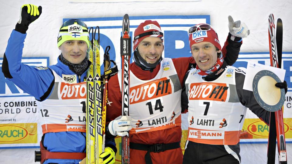 TILBAKE P� TOPPEN: Magnus Moan (midten) la OL-skuffelsen bak seg, og gikk til topps i det f�rste verdenscuprennet etter nedturen i Whistler.Foto: SCANPIX/EPA/MARKKU OJALA