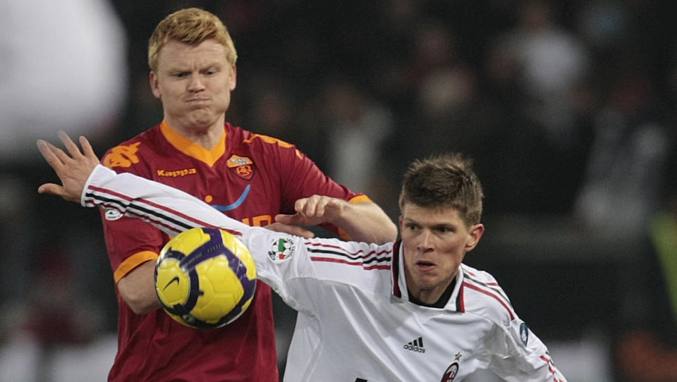 FORDEL INTER: Ettersom verken John Arne Riises Roma eller Klaas-Jan Huntelaars Milan klarte � f� ballen i m�l p� Stadio Olimpico, maktet ingen av lagene � legge press p� serieleder Inter.Foto: SCANPIX/AP Photo/Gregorio Borgia