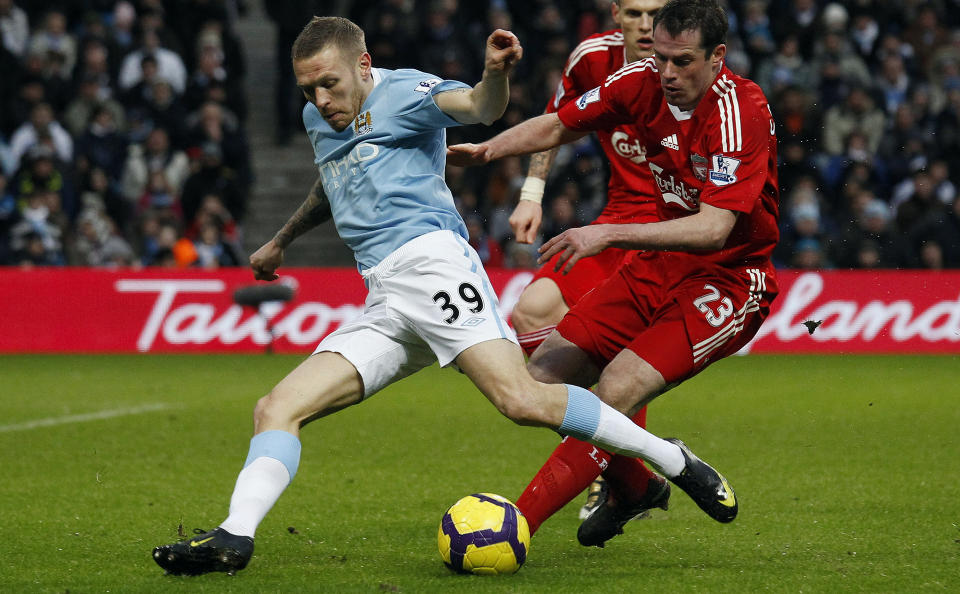 LOJAL: Jamie Carragher har bare spilt for Liverpool p� toppniv�, men er ikke sentimental n�r det gjelder fotballkarrieren.Foto: SCANPIX/REUTERS/Phil Noble
