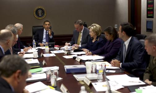 TIL FORVEKSLING: Det er bilder som dette som vanligvis offentliggj�res fra Det hvite hus. Foto: PETE SOUZA