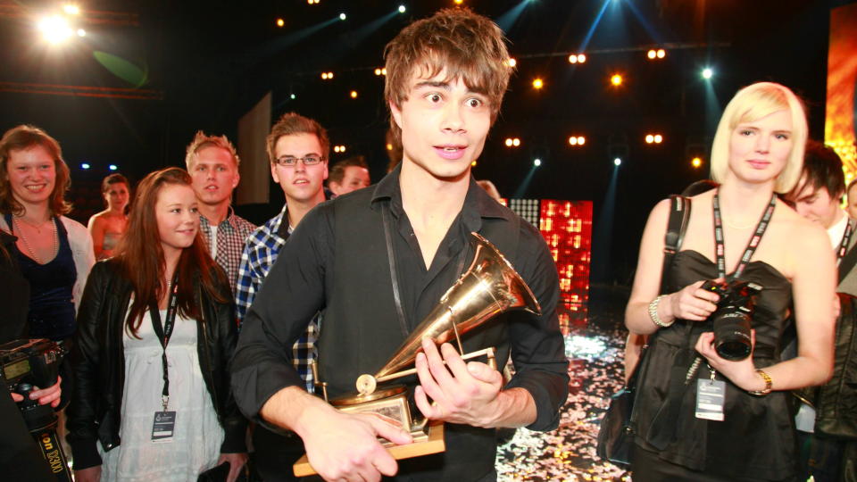 UTSLITT: Alexander Rybak er sliten og varsler at han vil gi seg som popartist. Her blir han k�ret til �rets Spellemann.
Foto: Eirik Helland Urke.