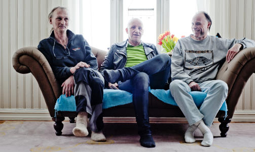 Kj�nnsuttrykk �mann�: Normann Wattum (t.v.) fra Dokka; svakstr�melektriker og trebarnsfar. Claes Schmidt (i midten) fra Sverige; foredragsholder og gift med Anita. Stein
S�rensen (t.h.) fra Oslo; ungkar, filminteressert og IT-teknikker. Foto: Thomas Rasmus Skaug / Dagbladet