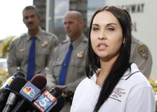  FIKK STOPPET R�MLINGEN:  Politikvinne Leighann Parks i trafikkpolitiet i California var p� jobb under den siste Toyota-historien i California. FOTO: AP/SCANPIX.