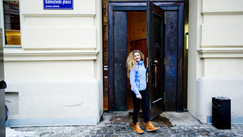EN SNARTUR I NORGE: Det er seks uker siden Cecilie Skog kom tilbake etter � ha krysset antarktisk p� ski og kun med egen muskelkraft - som den f�rste i verden. Det var den f�rste store turen uten ektemannen Rolf Bae, som d�de p� fjellet K2 i 2008. Men hun f�lte han var med likevel. Foto: Thomas Rasmus Skaug / Dagbladet