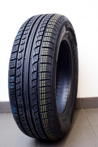 TESTVINNER:  Pirelli Cinturato P6 kom p� delt f�rsteplass i dimensjonen 185/65R15H. Foto: Thomas Rasmus Skaug / Dagbladet
