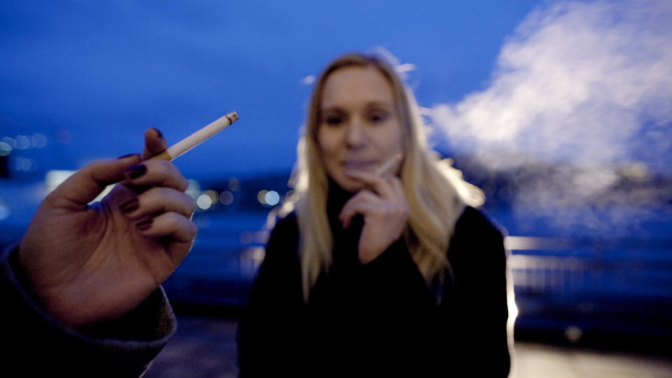 GENETISK? Folk r�yker p� Oslo �st, men ikke p� Oslo vest. For 100 �r siden var det motsatt. Atferdsgenetikken kan ikke gi svar p� hvorfor det er slik, skriver Willy Pedersen.  Foto: Torbj�rn Gr�nning  / Dagbladet