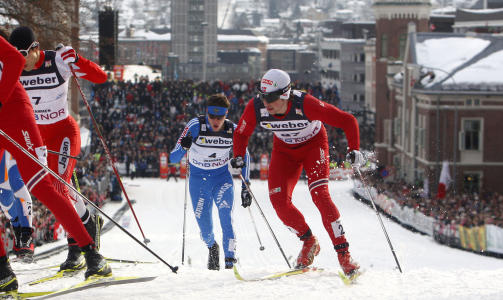 STOR OPPLEVELSE: - Det er noe spesielt � f� g� en kvartfinale her. Helt utrolig, det ga mersmak, sier Tomas Northug.  
Foto: Cornelius Poppe / Scanpix