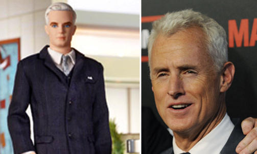 REKLAMEPARTNER: Barbie-kolleksjon skal lanseres i forbindelse med 4. sesong av Mad Men. Her er dukkevarianten av Roger Sterling og skuespilleren John Slattery som spiller karakteren. Foto: Mattel/Scanpix
