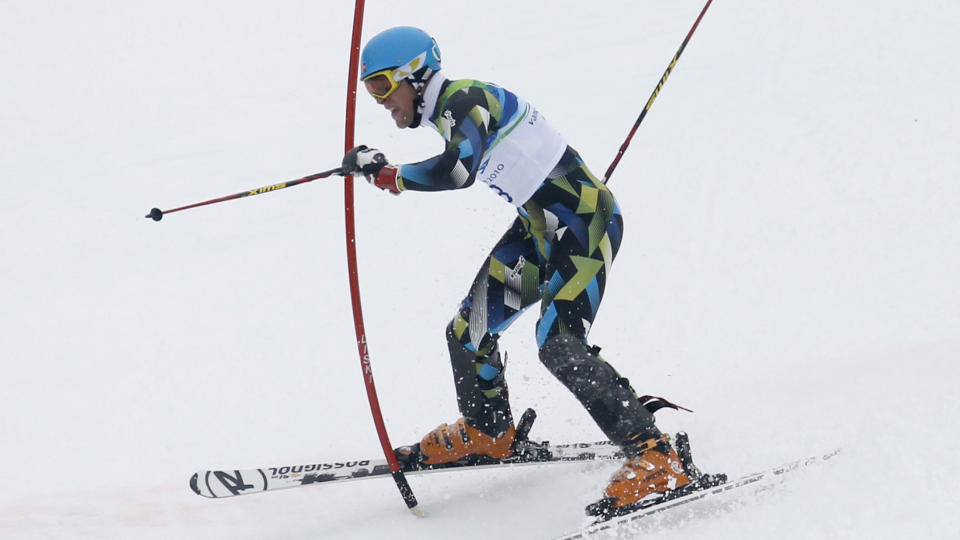 HEKTET: Som i OL (bildet), endte slal�mfinalen i verdenscupen i Garmisch-Partenkirchen med at Lars Elton Myhre hektet og kj�rte ut.Foto: SCANPIX/REUTERS/Leonhard Foeger