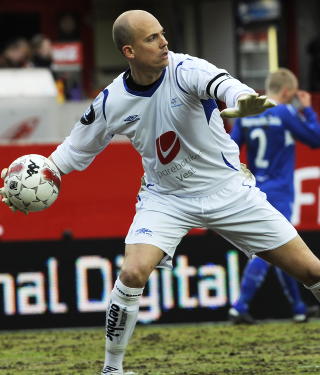 KAPTEIN: Per Morten Kristiansen har etter hvert blitt en erfaren keeper og er FK Haugesunds kaptein i �rets sesong.
Foto: Marit Hommedal / Scanpix