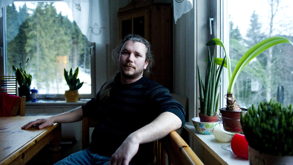 BLE BITT: Stig Andre Johansson ble bitt av sin indiske tretarantell for ti �r siden. Han havnet p� sjukehus, delvis lammet i flere dager. Foto: H�kon Eikesdal.