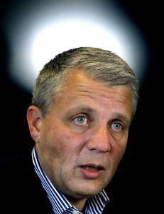 - Kom p� banen, Str�m-Erichsen!