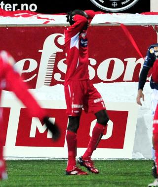 SKUFFET: - P� en normal dag, ville jeg scoret to m�l, sier Niang om sjansene han fikk p� Marienlyst. Foto: Robert Christensen Digitalsport