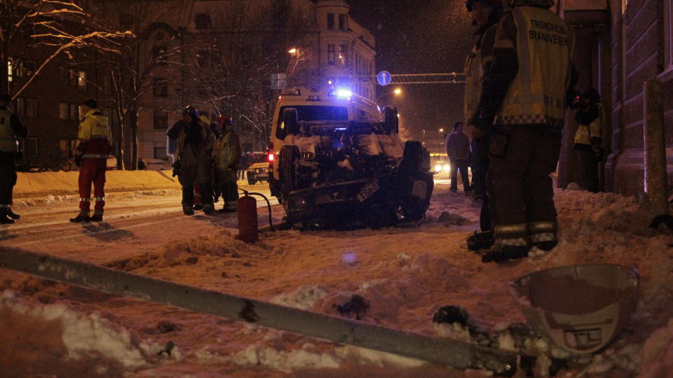 ULYKKE: Politiet betegner kj�ringen til 18-�ringen som grovt uaktsom. Foto: Ron Holan