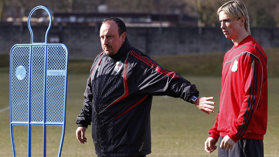 TRENGER CHAMPIONS LEAGUE: Rafael Benitez garanterer ikke lenger en Champions League-plass for Liverpool, men forst�r at Fernando Torres �nsker � spille med de aller beste i Europa. Foto: REUTERS/Phil Noble
