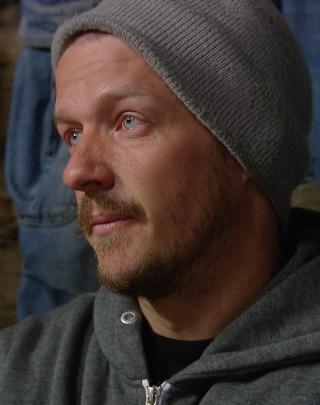 SAVNET KJ�RESTEN: - Jeg skal aldri reise fra dama igjen, lovet en beveget Stian f�r han reiste hjem. Foto: TV2