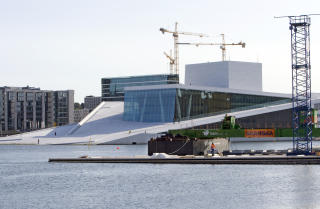 SLIK SKULLE DET SETT UT: Operaen manglet ikke granittplater i 2008. FOTO: Bj�rn Sigurds�n / SCANPIX