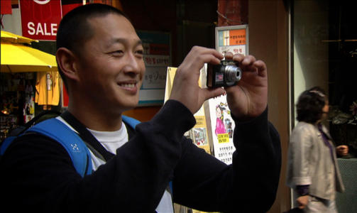 I SEOUL: Kay Uno syntes det var spesielt � dra til landet han ble f�dt i. Foto: TV2