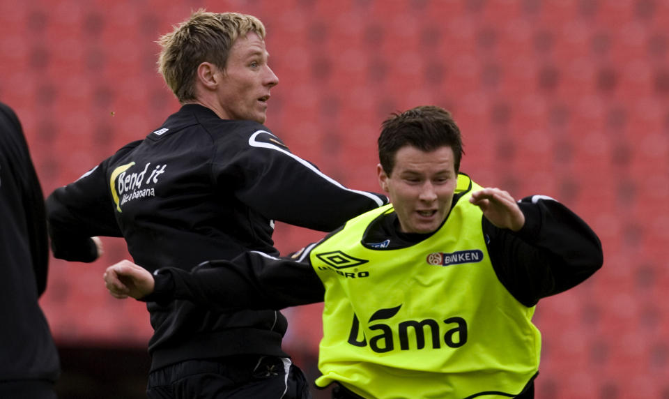 SNART SKADEFRIE: Jan Gunnar Solli (t.v.) og Petter Vaagan Moen mistet seriestarten med skade. N� er duoen snart tilbake i Brann-drakta.Foto: Cornelius Poppe / SCANPIX .