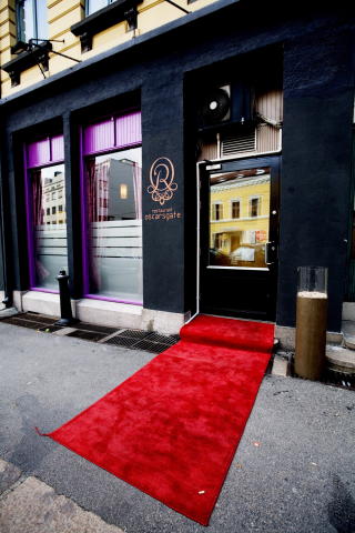 RESTAURANT OSCARSGATE: Full pott da Robinson og Fredag bes�kte spisestedet i oktober 2008.
Foto: SIV JOHANNE SEGLEM/DAGBLADET