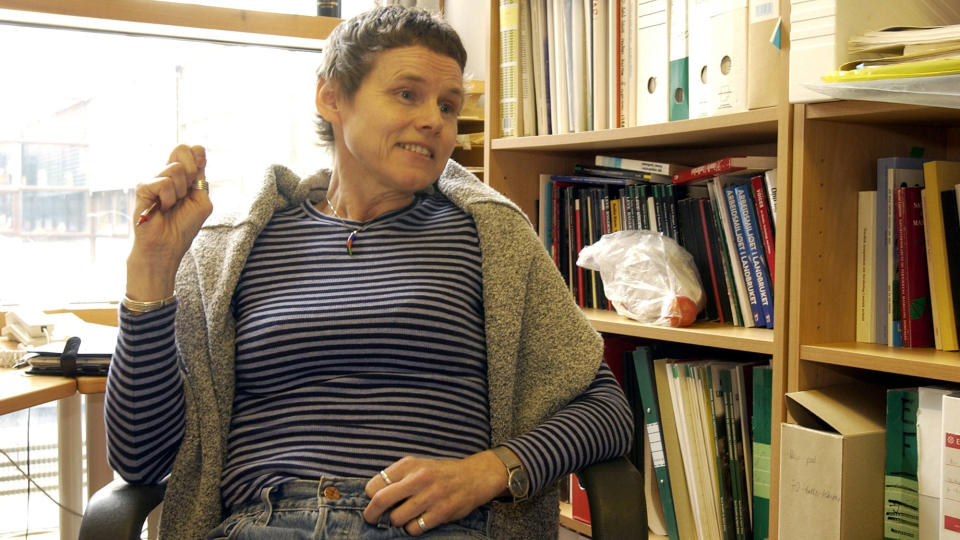 AGENDA? Agnes Bols� er en av sosiologene som er med i �Hjernevask�. Hva er disse forskernes agenda, sp�r professor i evolusjonsbiologi Eivin R�skaft.


Foto: Tom E. �sthuus.