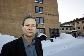 GRANSKET: Sykehusskandalen. Klinikkdirekt�r Jardar Hals i Vestre Viken Helseforetak sa ledelsen satt alle krefter inn p� � f� fram alle fakta i saken. FOTO: HENNING LILLEG�RD /DAGBLADET.