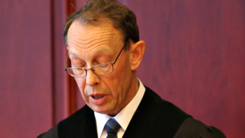NEDSTEMT: Tingrettsdommer Didrik Behrens ble nedstemt av de to meddommerne i T�nsberg tingrett.

FOTO: TORBJ�RN BERG/DAGBLADET