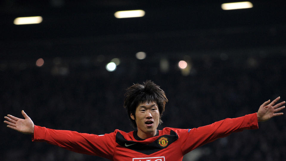 UTVIDER MERKEVAREN: Park Ji-Sung skal selge whisky i hjemlandet.Foto: SCANPIX/AFP/ANDREW YATES