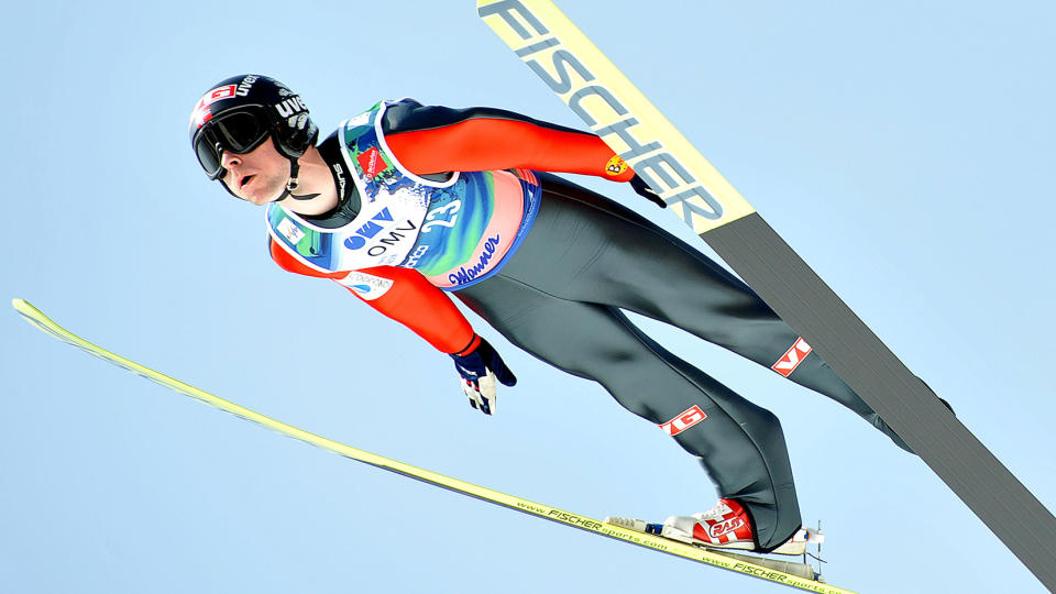 BRONSE: Anders Jacobsen klatret helt opp p� pallen etter at han l� p� �ttendeplass etter g�rsdagens to f�rste VM-hopp i Planica. Foto: Hrvoje Polan, AFP/Scanpix