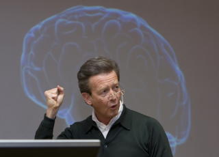 - SKAFF DEG EN MEDIER�DGIVER: Hans Geelmuyden.
Foto: Bj�rn Sigurds�n / SCANPIX