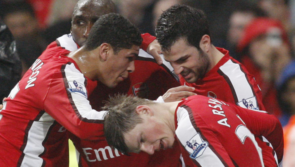 NY KANAL OGS� I SVERIGE: Svensker som �nsker � se Arsenal-spillerne juble fra h�sten av m� skaffe seg Viasat-abonnement. Foto: AP/Sang Tan