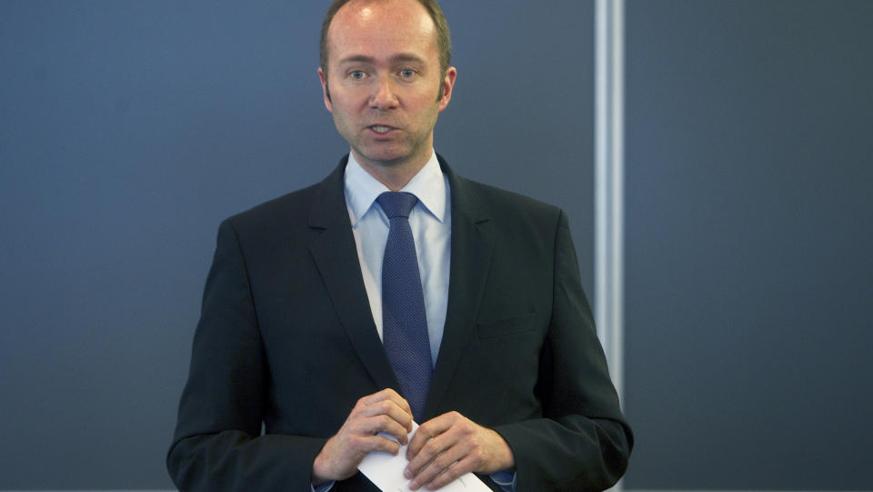 AVVENTER REDEGJ�RELSE: N�ringsminister Trond Giske. Foto: SCANPIX.