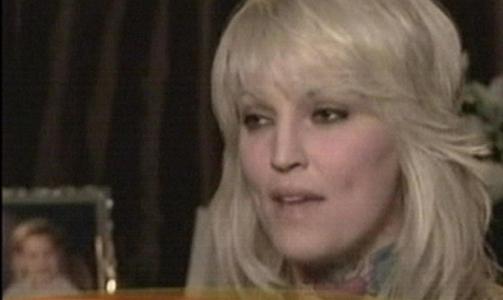 EKSKONA: Janine Lindemuller har spilt inn over 100 pornofilmer. F�r jul mistet hun foreldreretten til datteren hun har med Jesse James, men n� kan hun vinne den tilbake.