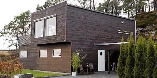 FERDIGHUS: Dette huset tok det seks m�neder � sette opp, og da ble det gjort flere endringer innvendig. Foto: B�rd J�rgensen
