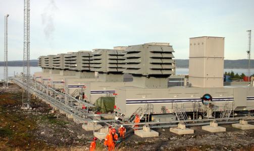 F�R DISPENSASJON: Blir det priskrise utover v�ren, kan dette mobile gasskraftverket p� Tjeldbergodden i M�re og Romsdal bli satt i gang. Foto: SCANPIX.