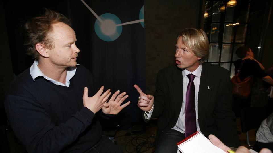 KRANGEL:  Litteraturviter og kj�nnsforsker J�rgen Lorentzen har n� takket ja til at NRK legger ut r�materialet av intervjuet programleder Harald Eia (t.v.) gjorde med ham til TV-programmet �Hjernevask�. Foto: Tom E. �sthuus / Dagbladet