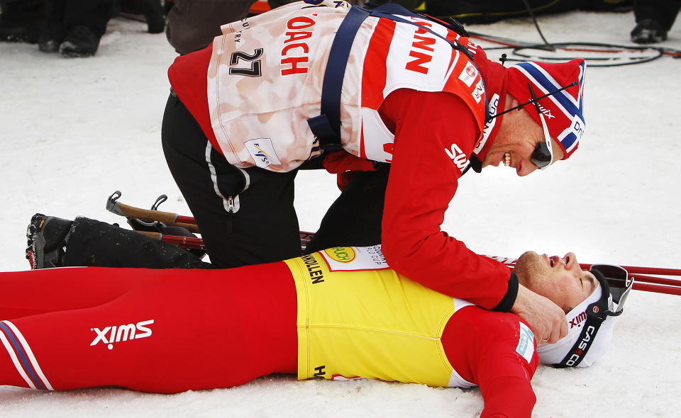 BLIR MED VIDERE: Herretrener Morten Aa Djupvik - her etter femmila i Holmenkollen - fortsetter som sjef for Petter Northug og de andre langrennsherrene i to �r til. Ogs� kvinnetrener Egil Kristiansen og sprinttrener Ulf Morten Aune har forlenget sine avtaler med to �r.Foto: Erlend Aas  / Scanpix