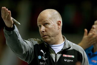 TRENEREN: Karl Erik B�hn har v�rt Larvik-trener siden 2005. Foto: Bj�rn Langsem / DAGBLADET.
