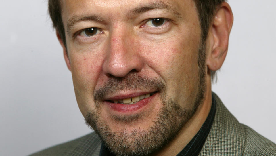 REAGERER: Sjefredakt�r Thor Woje i Romerikes Blad synes det er uh�rty at en av hans journalister ble sl�tt i ansiktet p� jobb i kveld.

Foto: Berit Roald / SCANPIX