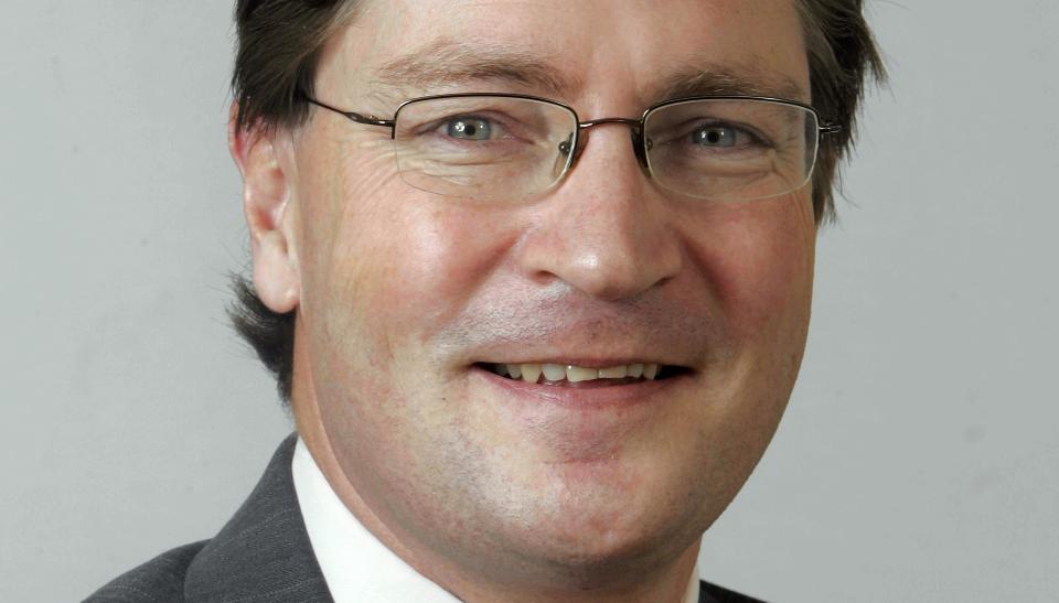 VIL HA INNSTRAMMING: Stortingsrepresentant Christian Tybring - Gjedde, (Frp), Oslo, vil ha en stopper for at man kan f� barnetrygd for s� mange barn man vil. Foto: Knut Falch/SCANPIX