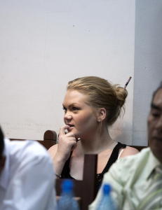 - Stina skulle m�te norsk journalist da hun forsvant