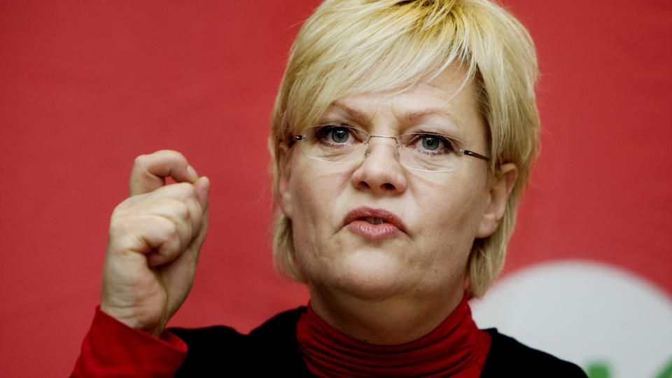 STERKT ARGUMENT: SV-leder Kristin Halvorsen mener at oljekatastrofen i Mexicogolfen er et sterkt argument mot oljevirksomhet i Lofoten og Vester�len.
Foto: Jon-Michael Josefsen / Scanpix