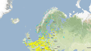 GLISSENT OVER SKANDINAVIA: Flyradar over Europa viser konsekvensene av utbruddet. Grafikk: flightradar24.com