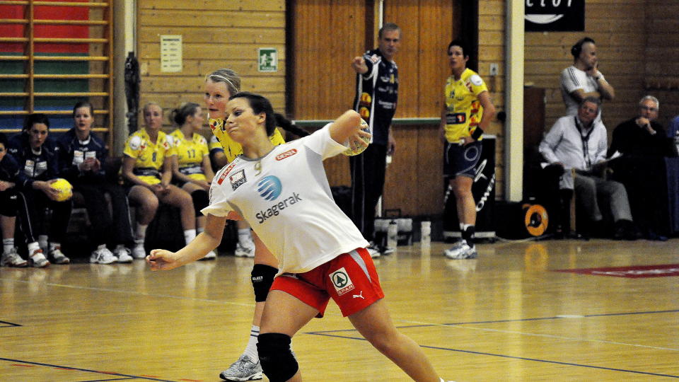 MYE � HENTE INN: Nora M�rk og Larvik m� hente inn seks m�l i den andre Champions League-semifinalen. Foto: Ken Thomas Topel/LARVIK HK