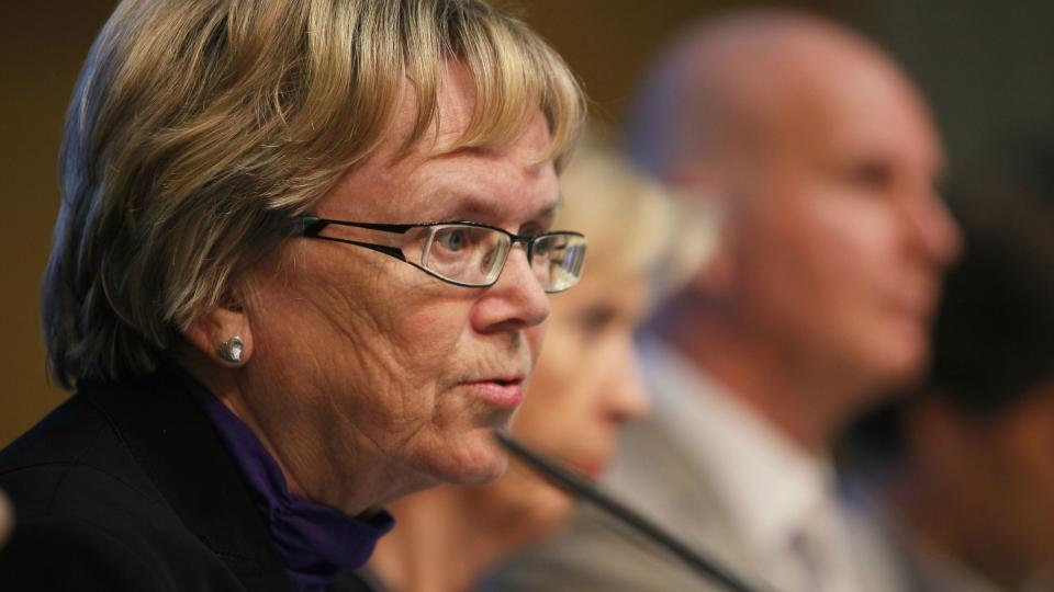 - KAN VARE I UKESVIS: Hele det norske luftrommet er stengt for trafikk i dag og i morgen, opplyste samferdselsminister Magnhild Meltveit Kleppa og Helse- og omsorgsminister Anne-Grete Str�m-Erichsen p� en pressekonferanse i dag. Utsiktene er d�rlige. Foto: Cornelius Poppe / Scanpix