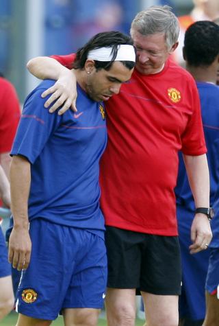 GAMLE DAGER: Tevez forlot United fordi han syntes de brukte for lang tid p� � gi ham et tilbud, etter to �rs leie. Foto: REUTERS/Alessandro Bianchi