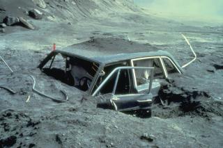 DRUKNET I LAVAEN: Den amerikanske fotografen Reid Turner Blackburn ble drept i utbruddet i Mount St. Helens i 1980 i Washington. Kameraet hans ble funnet etter at han d�de. Da filmen ble fremkalt viste det seg at den inneholdt unike bilder fra utbruddet. Foto: WIKIMEDIA
