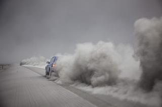 ASKE:  Asken ligger tett p� bakken enkelte steder. Bildet er fra ondag: Foto: AP Photo/Omar Oskarsson/Scanpix